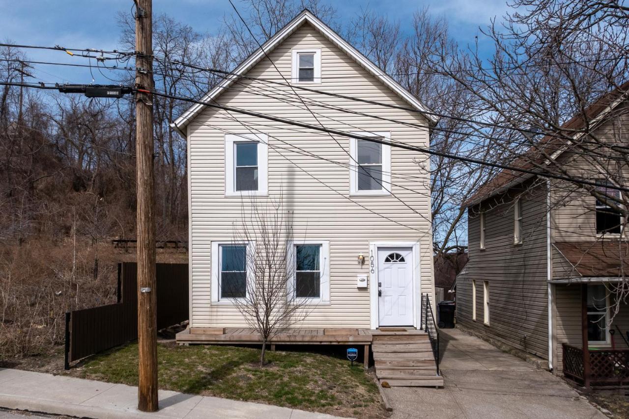 Tremont! 7 Min To Downtown Clevelandヴィラ エクステリア 写真